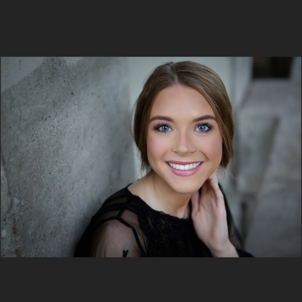 Meet your Posher, Madyson